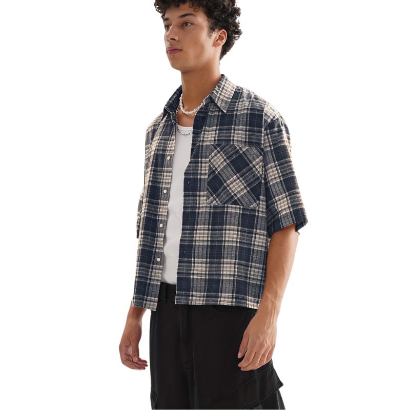 Men's Plaid Short Sleeve Button-Up Shirt